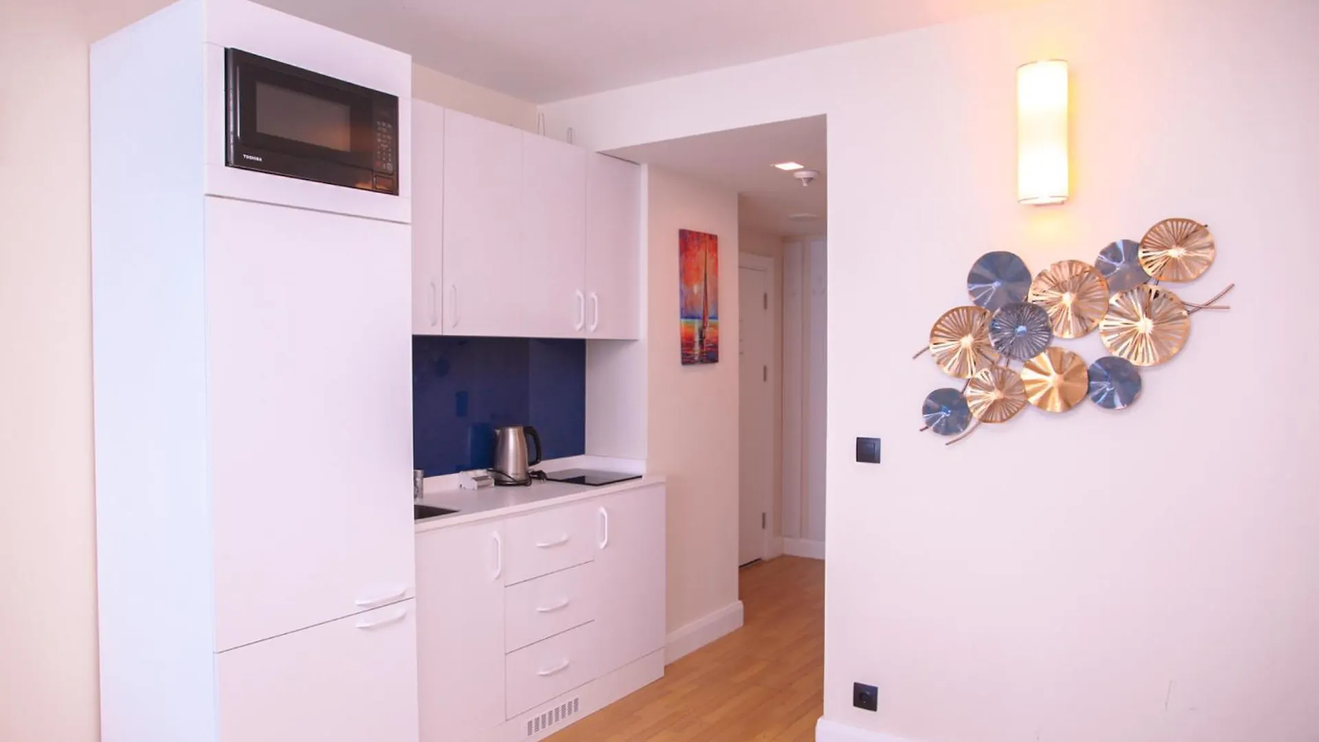 Pleasant Sea View Aparthotel In Orbi City Батуми 5*,