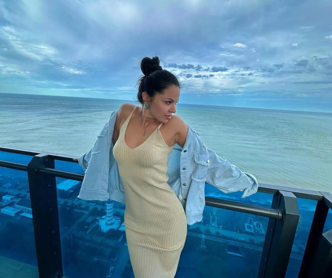 Pleasant Sea View Aparthotel In Orbi City Батуми