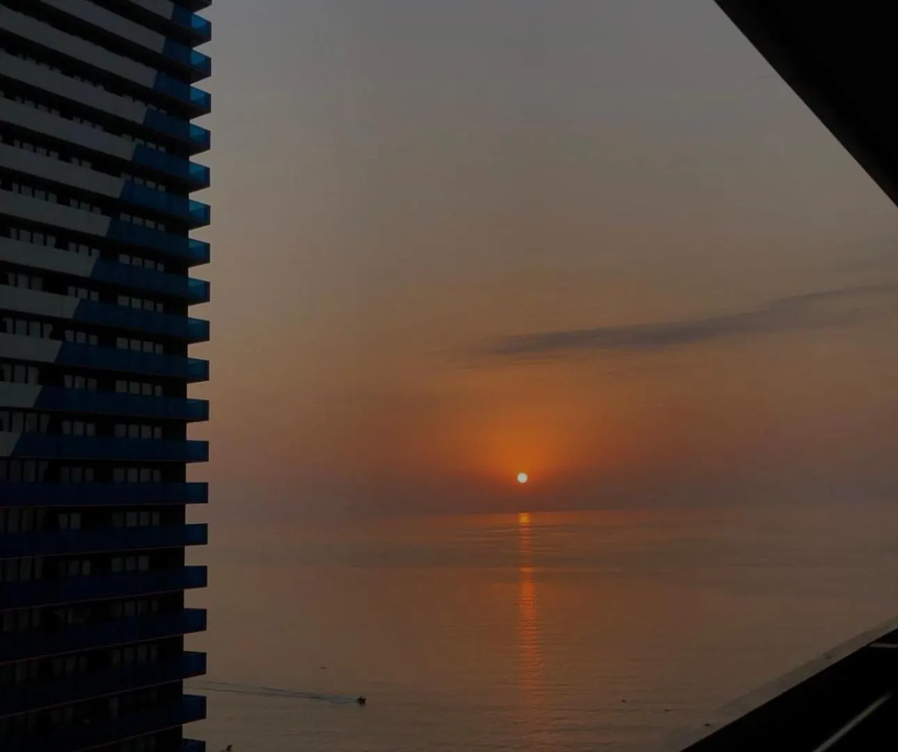 Pleasant Sea View Aparthotel In Orbi City Батуми 5*,
