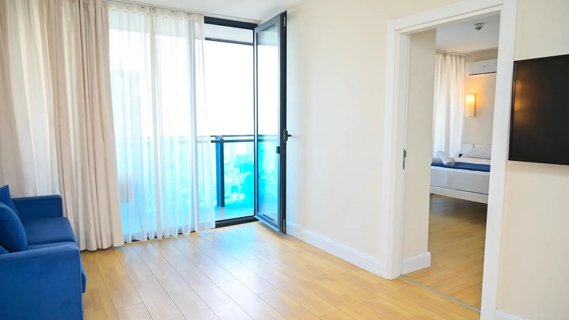 Pleasant Sea View Aparthotel In Orbi City Батуми Грузия